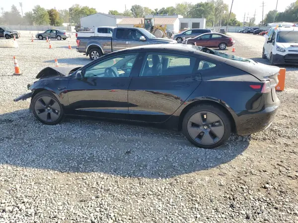 5YJ3E1EB8NF165110 2022 TESLA MODEL 3 - Image 2