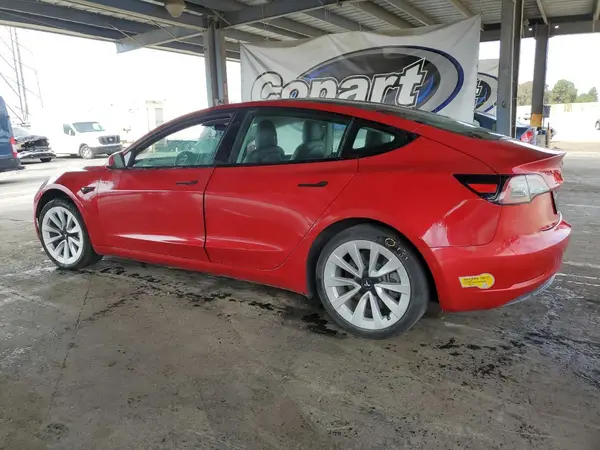 5YJ3E1EB8NF177063 2022 TESLA MODEL 3 - Image 2