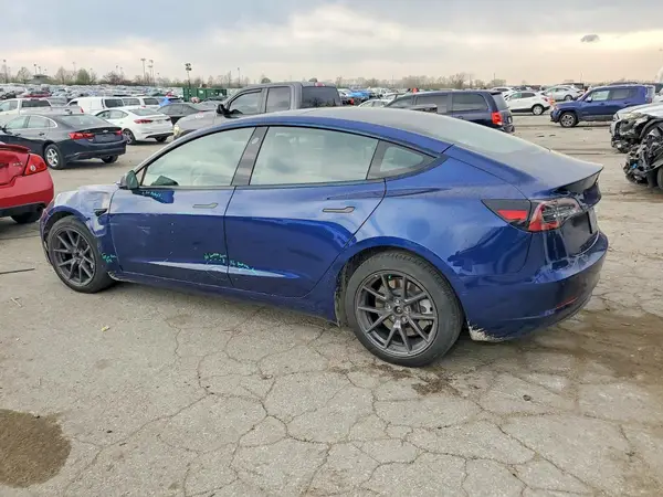 5YJ3E1EB8NF180478 2022 TESLA MODEL 3 - Image 2
