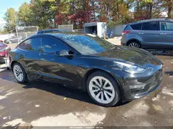 5YJ3E1EB8NF182120 2022 TESLA MODEL 3