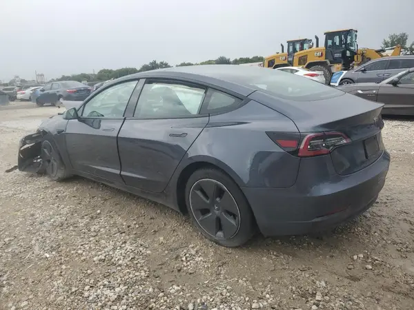 5YJ3E1EB8NF183994 2022 TESLA MODEL 3 - Image 2