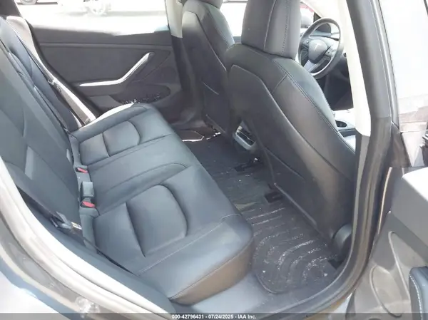 5YJ3E1EB8NF184207 2022 TESLA MODEL 3 - Image 8