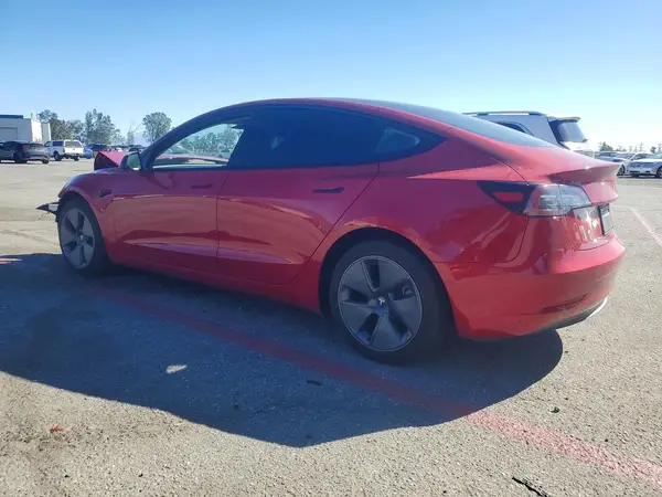 5YJ3E1EB8NF184451 2022 TESLA MODEL 3 - Image 2