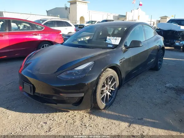 5YJ3E1EB8NF185020 2022 TESLA MODEL 3 - Image 2