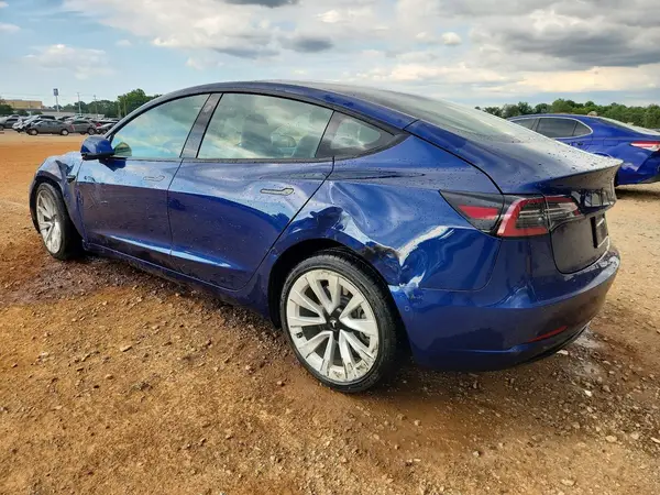 5YJ3E1EB8NF187074 2022 TESLA MODEL 3 - Image 2