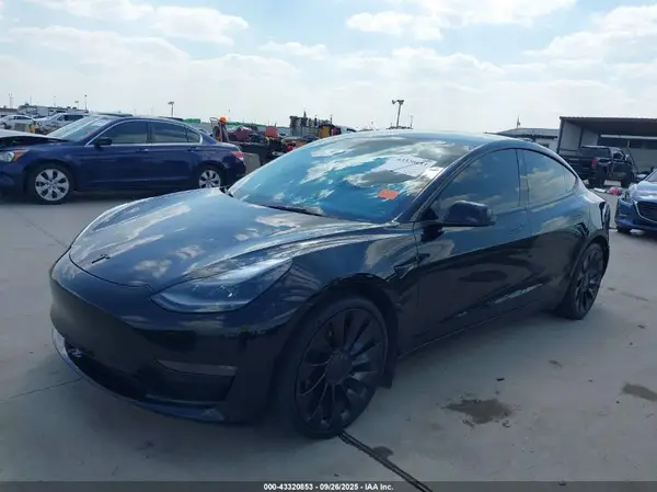 5YJ3E1EB8NF188578 2022 TESLA MODEL 3 - Image 2