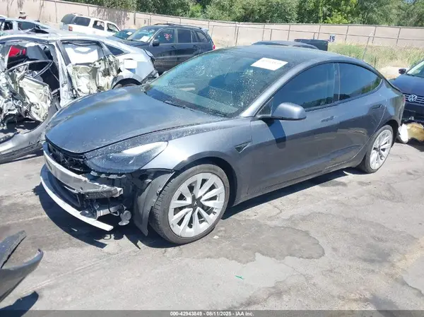 5YJ3E1EB8NF188595 2022 TESLA MODEL 3 - Image 2