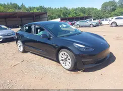 5YJ3E1EB8NF189813 2022 TESLA MODEL 3