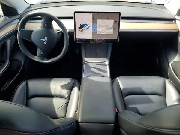 5YJ3E1EB8NF192565 2022 TESLA MODEL 3 - Image 8