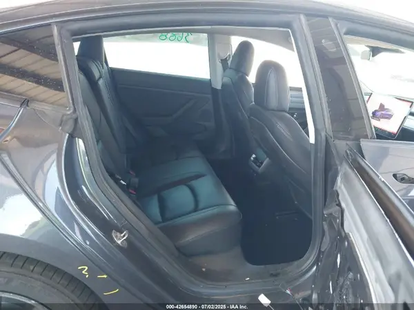 5YJ3E1EB8NF201748 2022 TESLA MODEL 3 - Image 8