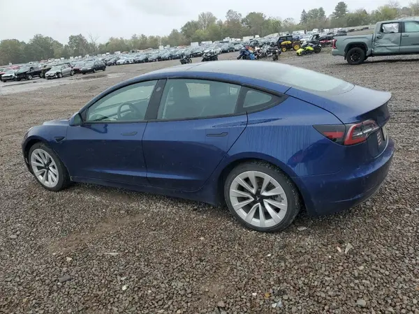 5YJ3E1EB8NF204567 2022 TESLA MODEL 3 - Image 2