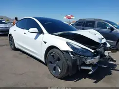 5YJ3E1EB8NF228951 2022 TESLA MODEL 3