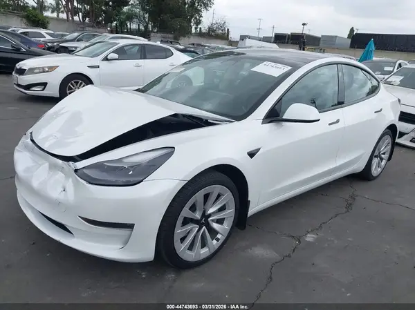 5YJ3E1EB8NF238329 2022 TESLA MODEL 3 - Image 2
