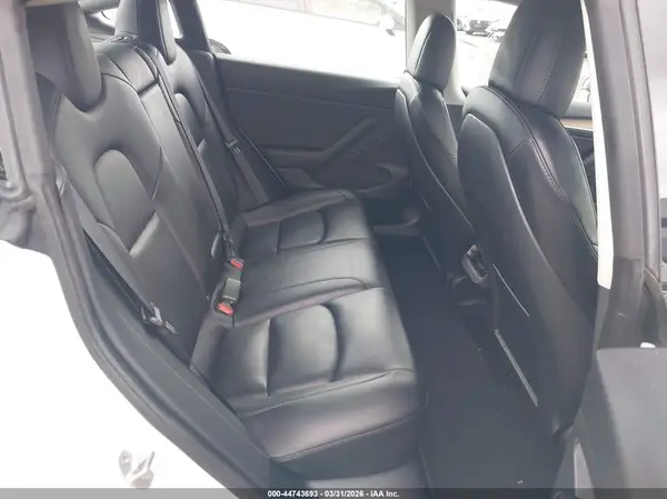 5YJ3E1EB8NF238329 2022 TESLA MODEL 3 - Image 8