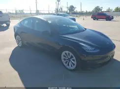 5YJ3E1EB8NF243448 2022 TESLA MODEL 3