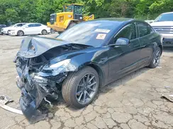 5YJ3E1EB8NF246995 2022 TESLA MODEL 3