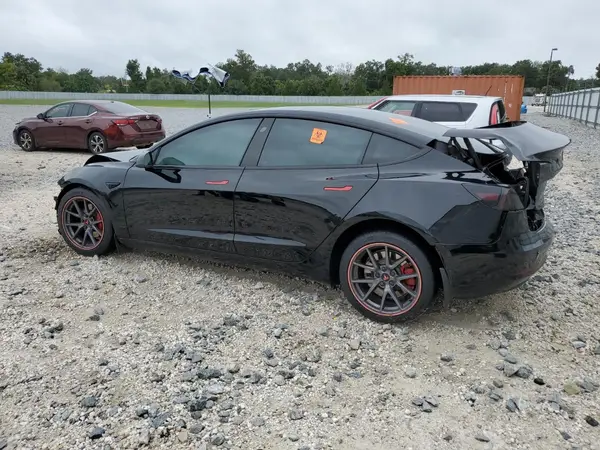 5YJ3E1EB8NF251260 2022 TESLA MODEL 3 - Image 2