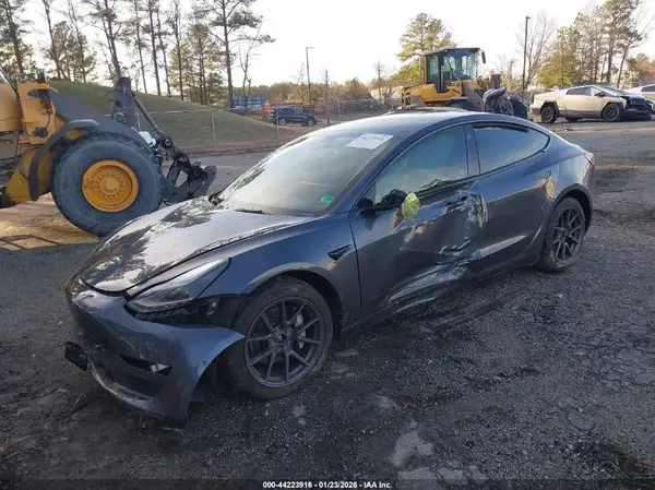 5YJ3E1EB8NF252909 2022 TESLA MODEL 3 - Image 2