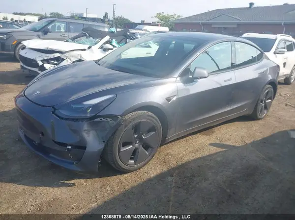 5YJ3E1EB8NF263683 2022 TESLA MODEL 3 - Image 2