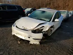 5YJ3E1EB8NF266132 2022 TESLA MODEL 3
