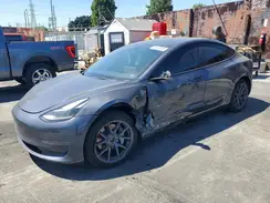 5YJ3E1EB8NF267118 2022 TESLA MODEL 3
