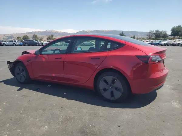 5YJ3E1EB8NF274778 2022 TESLA MODEL 3 - Image 2