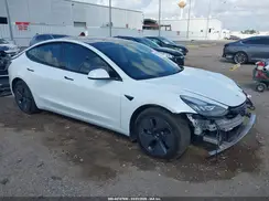 5YJ3E1EB8NF276904 2022 TESLA MODEL 3