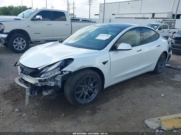 5YJ3E1EB8NF276904 2022 TESLA MODEL 3 - Image 2