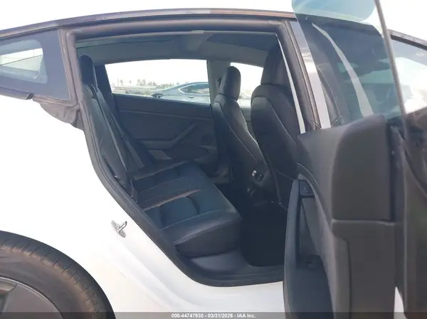 5YJ3E1EB8NF276904 2022 TESLA MODEL 3 - Image 8