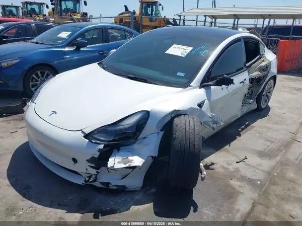 5YJ3E1EB8NF290933 2022 TESLA MODEL 3 - Image 2