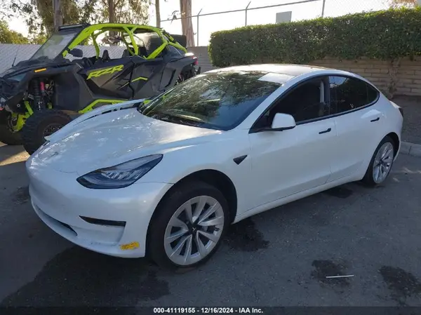 5YJ3E1EB8NF296103 2022 TESLA MODEL 3 - Image 2