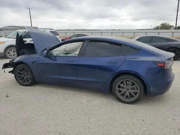 5YJ3E1EB8NF305771 2022 TESLA MODEL 3 - Image 2