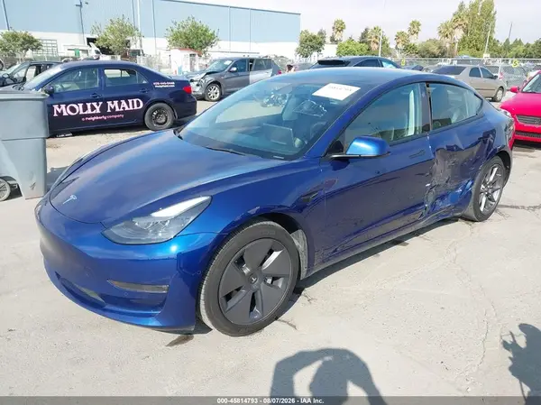 5YJ3E1EB8NF317533 2022 TESLA MODEL 3 - Image 2