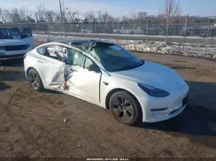5YJ3E1EB8NF317564 2022 TESLA MODEL 3