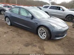 5YJ3E1EB8NF323171 2022 TESLA MODEL 3