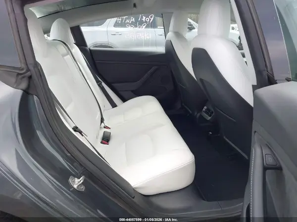 5YJ3E1EB8NF323171 2022 TESLA MODEL 3 - Image 8