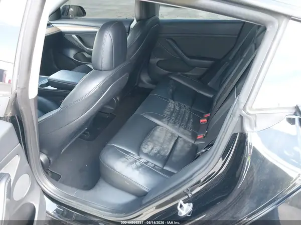 5YJ3E1EB8NF327270 2022 TESLA MODEL 3 - Image 8