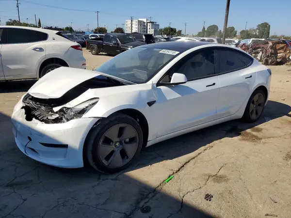 5YJ3E1EB8NF337507 2022 TESLA MODEL 3 - Image 1