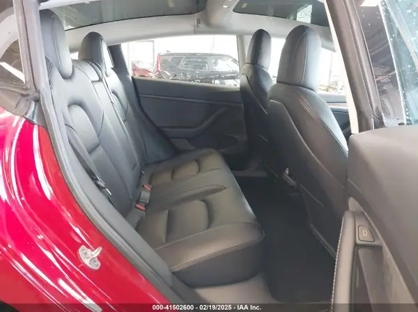 5YJ3E1EB8NF340052 2022 TESLA MODEL 3 - Image 8
