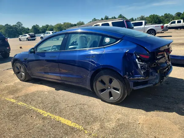 5YJ3E1EB8NF342917 2022 TESLA MODEL 3 - Image 2