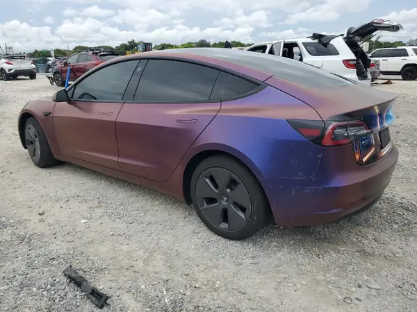 5YJ3E1EB8NF345865 2022 TESLA MODEL 3 - Image 2