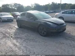 5YJ3E1EB8NF357918 2022 TESLA MODEL 3
