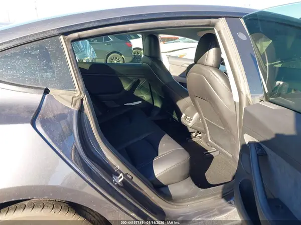 5YJ3E1EB8PF416064 2023 TESLA MODEL 3 - Image 8