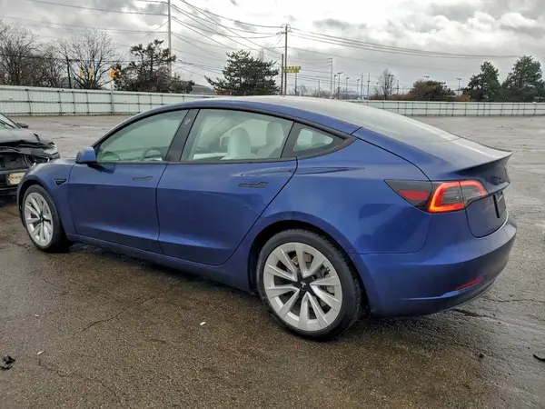 5YJ3E1EB8PF593181 2023 TESLA MODEL 3 - Image 2