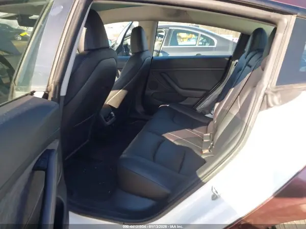 5YJ3E1EB8PF598879 2023 TESLA MODEL 3 - Image 8