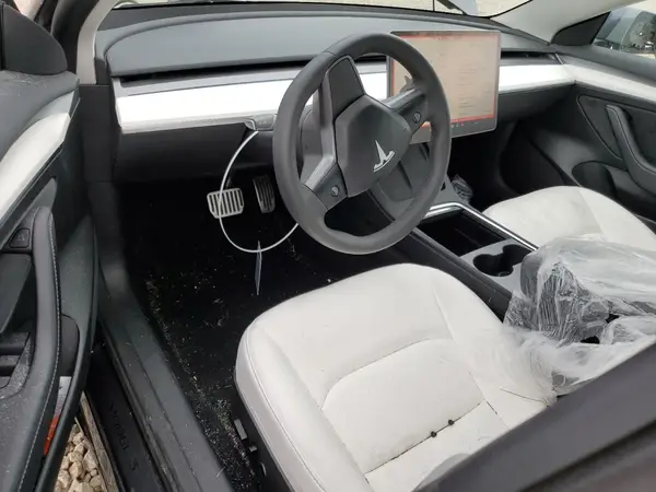 5YJ3E1EB8PF661236 2023 TESLA MODEL 3 - Image 8