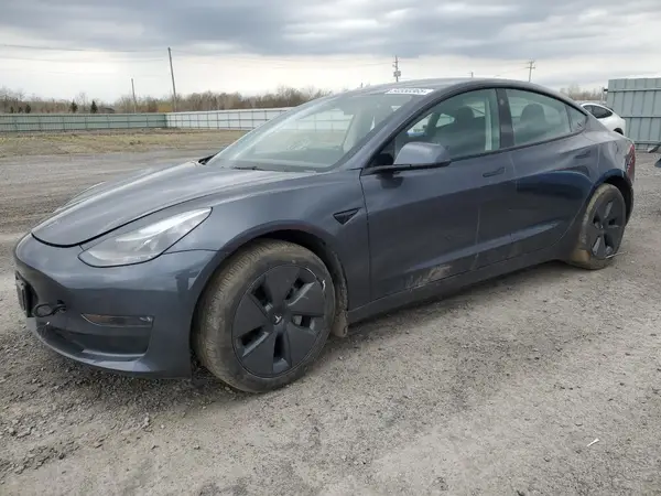 5YJ3E1EB8PF683804 2023 TESLA MODEL 3 - Image 1