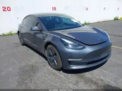 5YJ3E1EB8PF699324 2023 TESLA MODEL 3