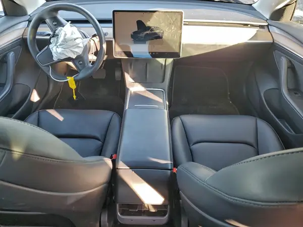 5YJ3E1EB8PF711035 2023 TESLA MODEL 3 - Image 8