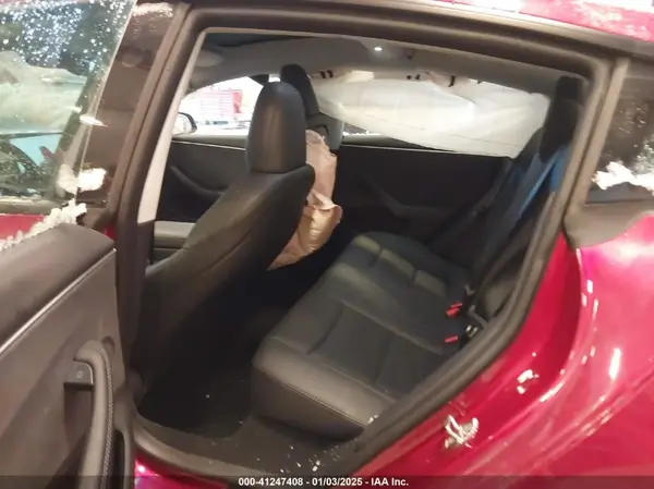 5YJ3E1EB8RF722216 2024 TESLA MODEL 3 - Image 8
